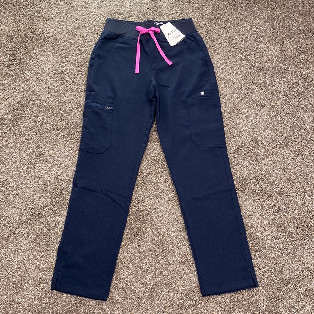 Figs Limited Edition “Night Sky” Scrub Pant NWT